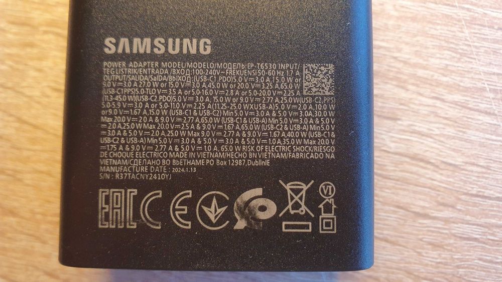 Încărcător Samsung Trio 65W USB-C + USB-A, original
