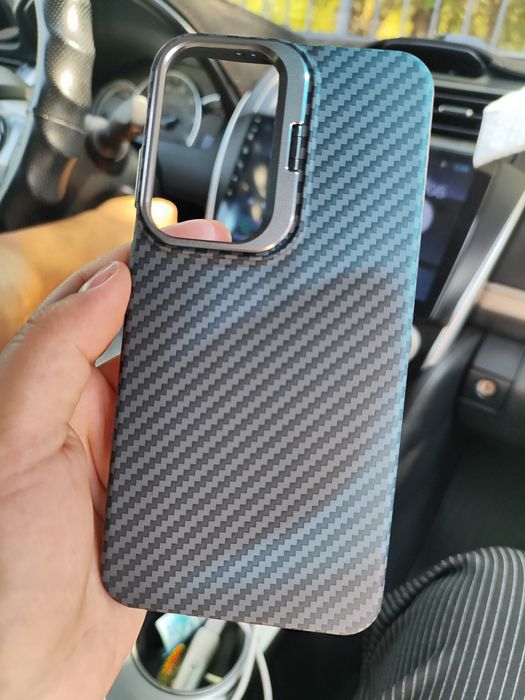 Продам чехол Samsung S24+