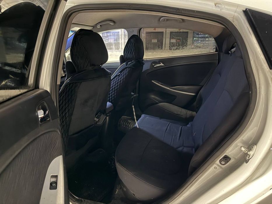 Продам хюндай акцент 2013 года