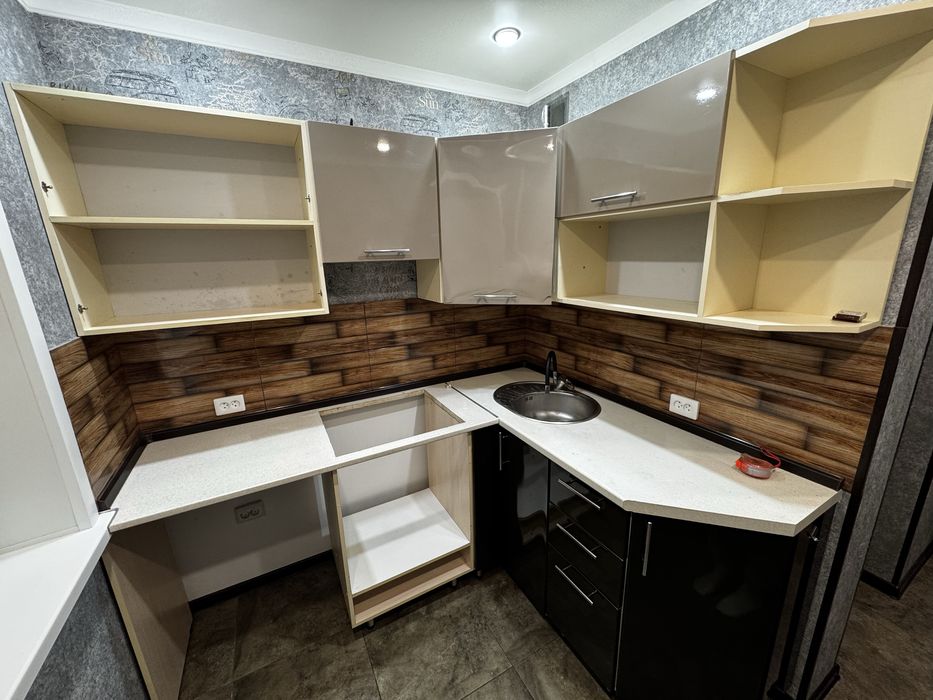 Продам кухонный гарнитур