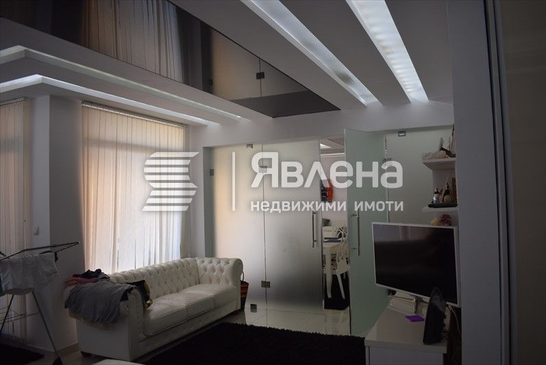 Продава се Двустаен апартамент в Царево - 108 кв.м за 963 €/кв.м - Снимка #10