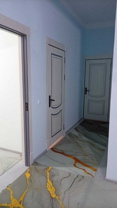 Kogon shahar mazkazida joylashgan 3 xonalik uy ijaraga beriladi