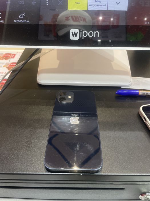 Продам Айфон 12в хорошем