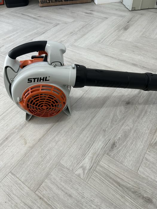 Stihl BG 86 suflanta de mana