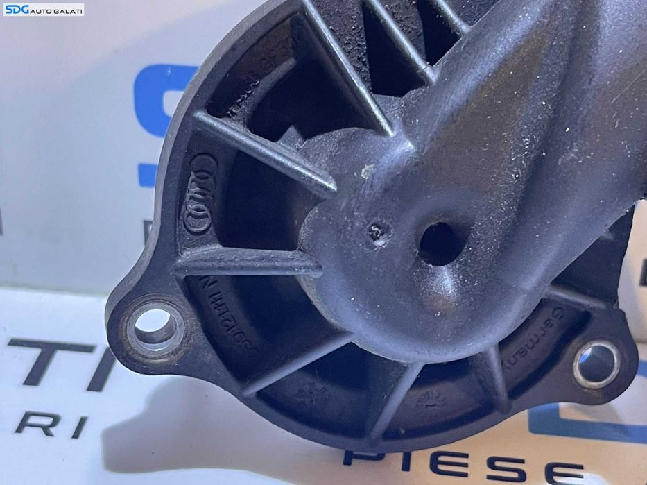 Corp Carcasa Suport Termostat Apa cu Furtun Conducta Audi Q7 3.0 TDI V6 CASA CASB 2007 - 2015 Cod 059121111N 059121102B