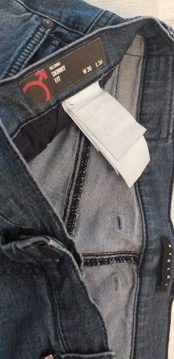 Мъжки дънки Sisley размер 34/36 цена 50лв.