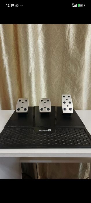 Продам игровой руль