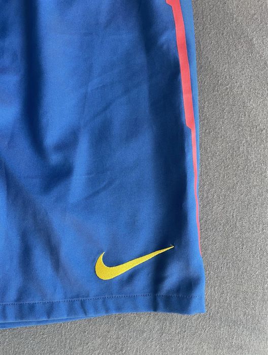 Къси панталони на ФК Барселона