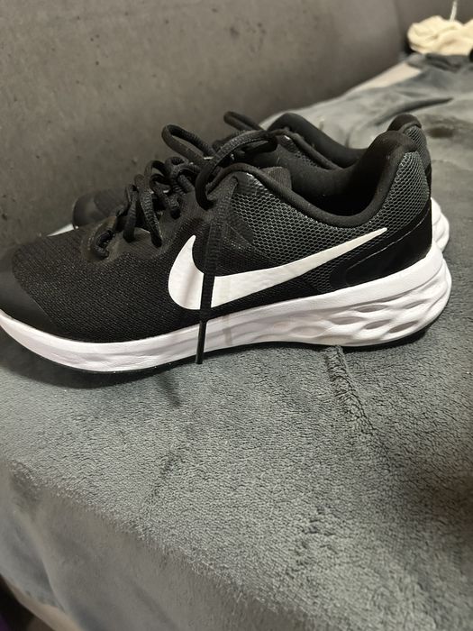 Чисто нови маратонки Nike i Puma