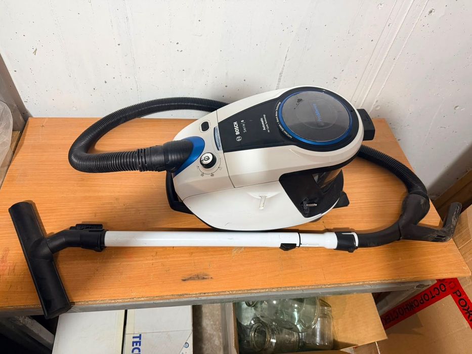 Пылесос Bosch serie 8