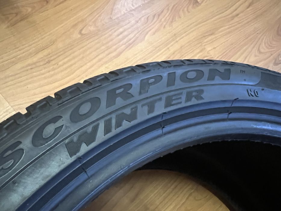 2x Anvelope Iarna Porsche Cayenne N0- Porsche Orig Pirelli 315 35 21