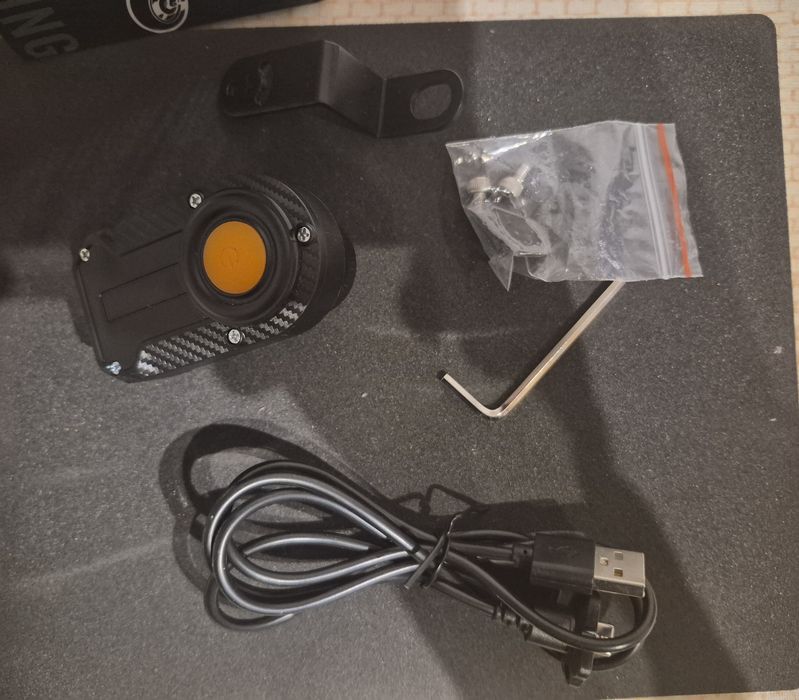 Vand camera de filmat moto