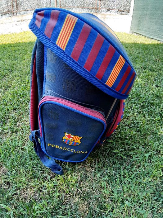 Раница за училище