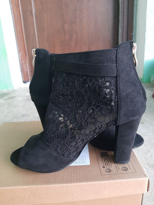 Летни високи обувки