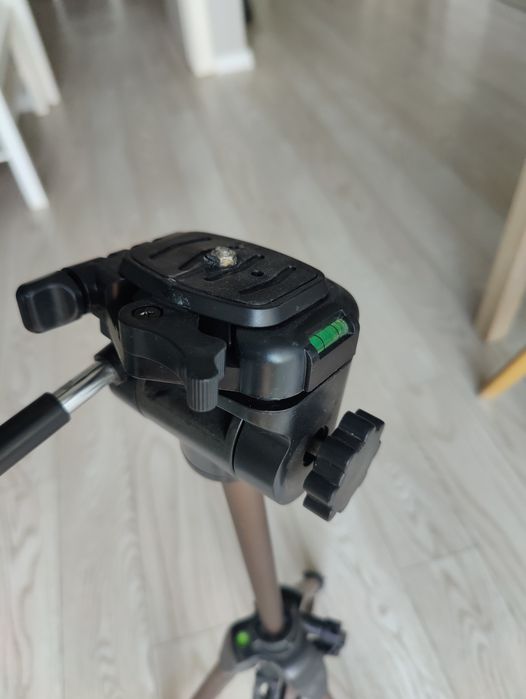 Trepied foto-video WT-3750