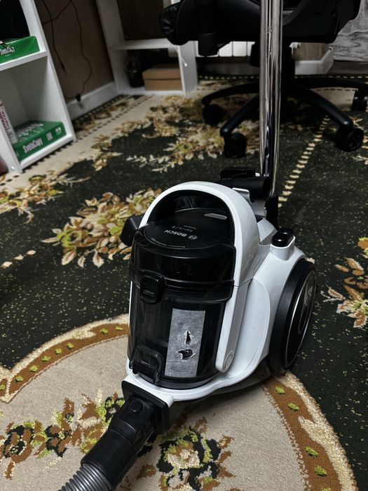 Пылесос Bosch Serie 2