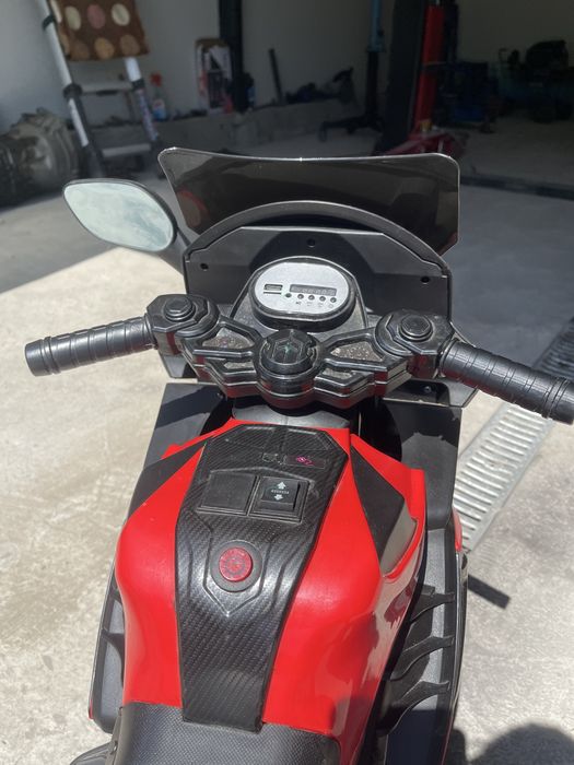 Scuter electric copii