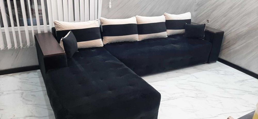 Голям Холов диван