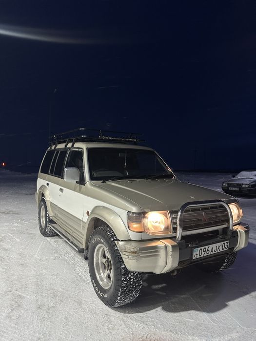 Продам Паджеро 2