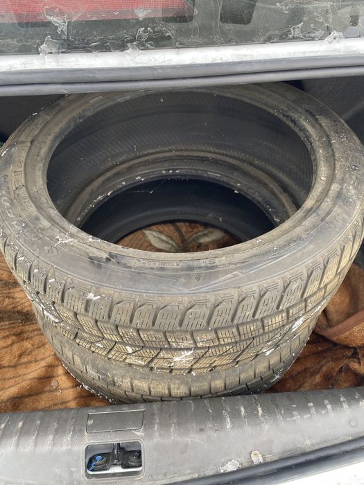 Бу 2 зимны шины липучка