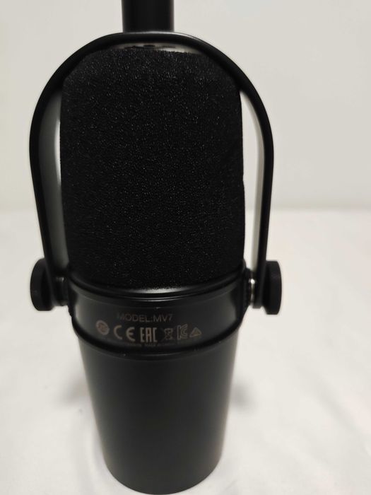 Microfon dinamic, Shure MV7, 3 m,  cu conexiune USB-C si jack+stativ