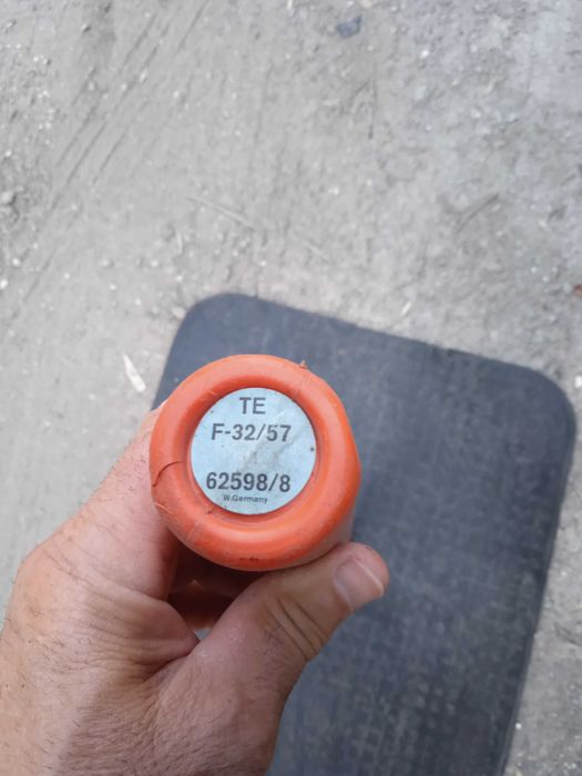 Продавам свредла оригинални нови