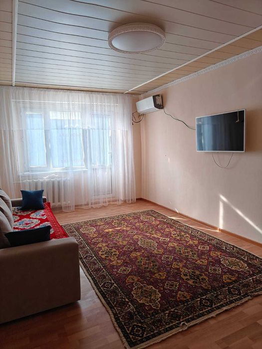 Сдам 2 комнатную квартиру в 1 микрорайоне
