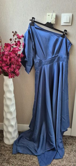 Страхотни рокли на ниски цени