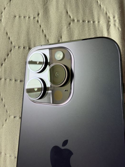 iPhone 14 pro /