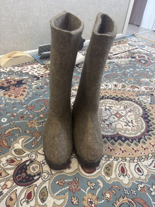 Продам валенки новый