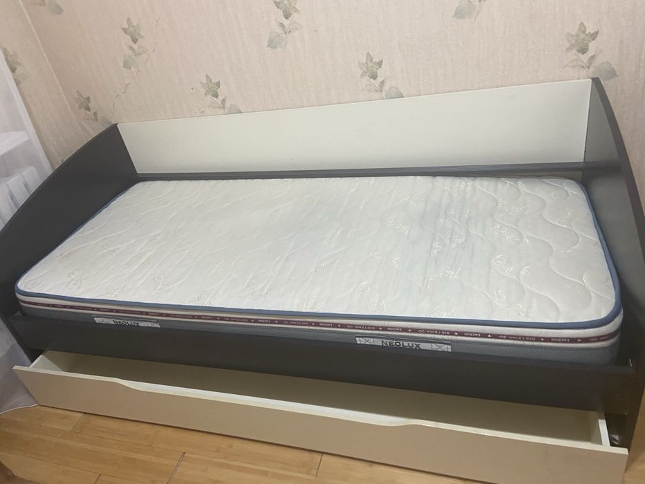 Продается кровать