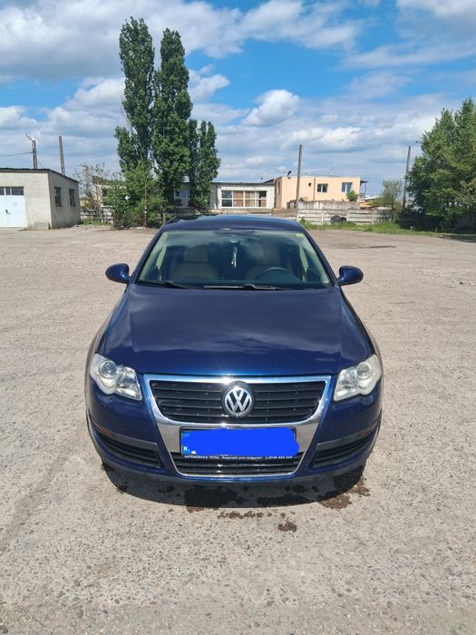 Vand sau schimb Passat b6 200 CP