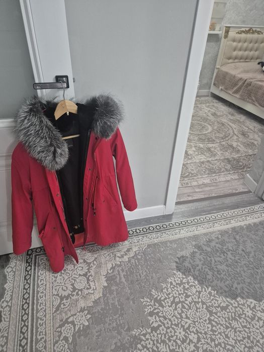 Продам парку в отличном состоянии