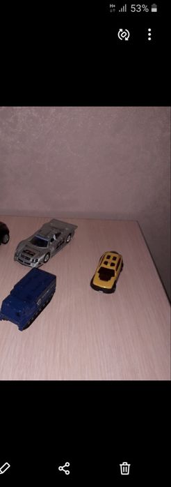 Продам детские машинки-6штук.
