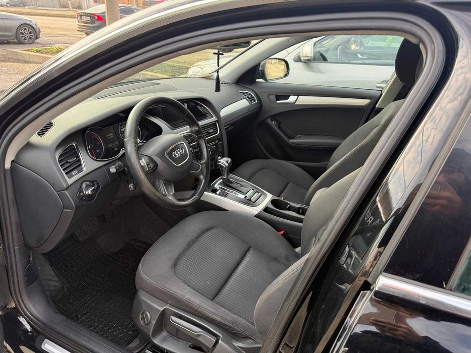Audi A4 B7 Limuzina, SE VINDE, intretinuta, masina personala, toate reviziile la zi.
