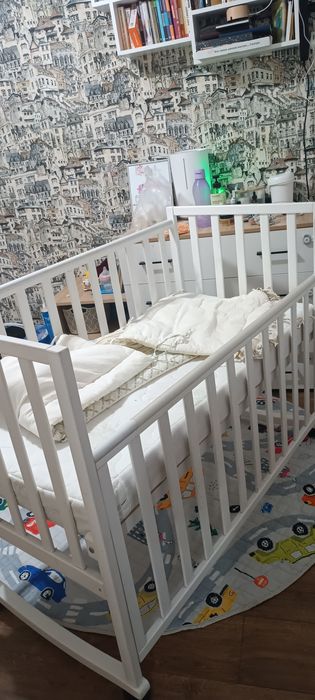 Детская кроватка до 1 года