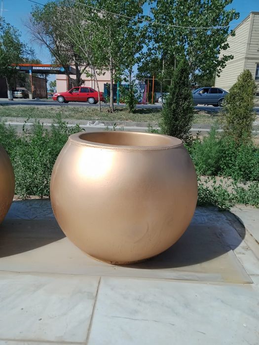 Вазоны и кашпо для сада