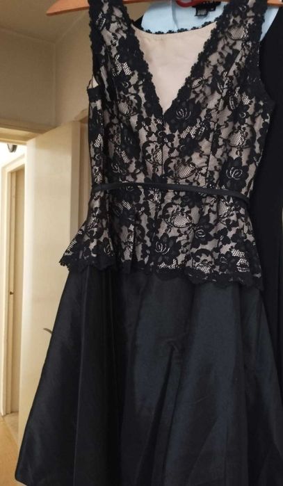 Rochie pentru party, neagra, dantela si tafta, marimea 6 US