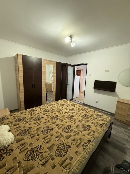 Inchiriez apartament 2 camere