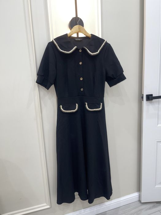 продам платье шикарное.