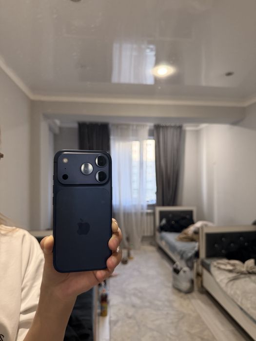 Продам айфон 17 про 256 гб