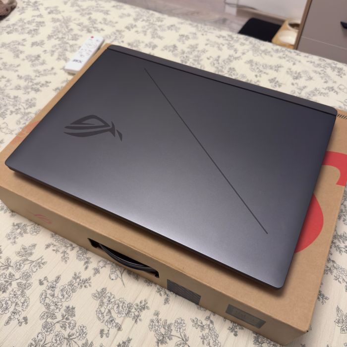 Asus rog strix g18 RTX 5070