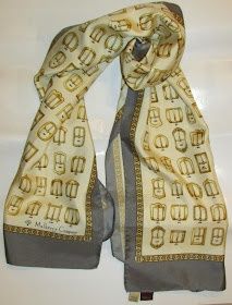 Esarfa vintage Mulberry Company  din matase naturala