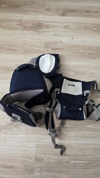 Продам кенгуру  7в1 очень удобная.