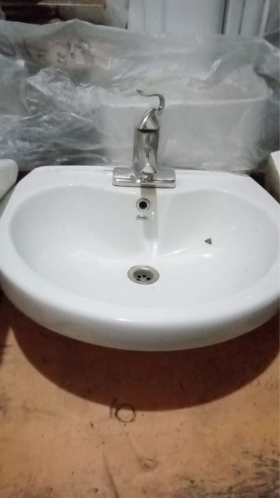 Раковины с ножками