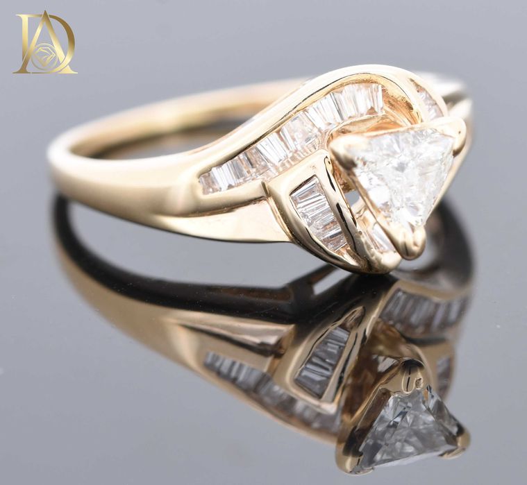 Нов Златен Пръстен с 0.67кт Естествени Диаманти