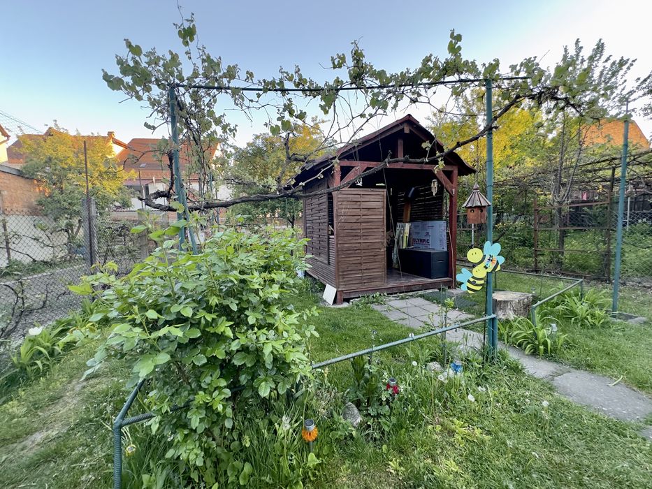 Apartament la casa zona Lupeni