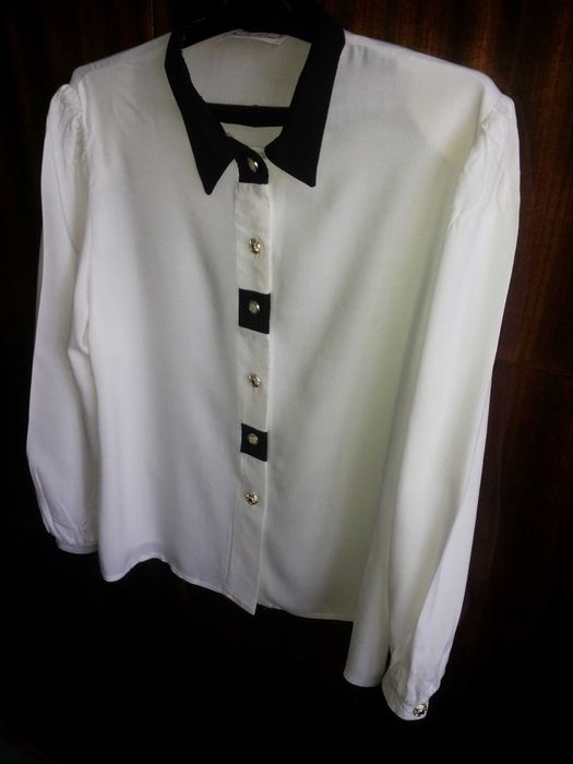 Блузка (рубашка) женская размер 44, производство Италия.