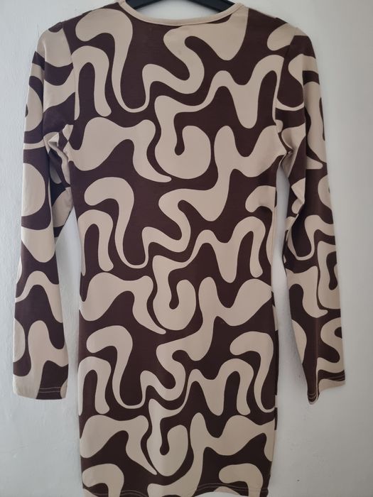 Rochiță  nouă din bumbac elastic