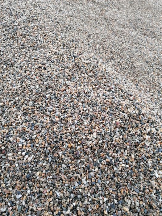 Vând sort, nisip, criblura,, piatră spartă, pământ, transport moloz